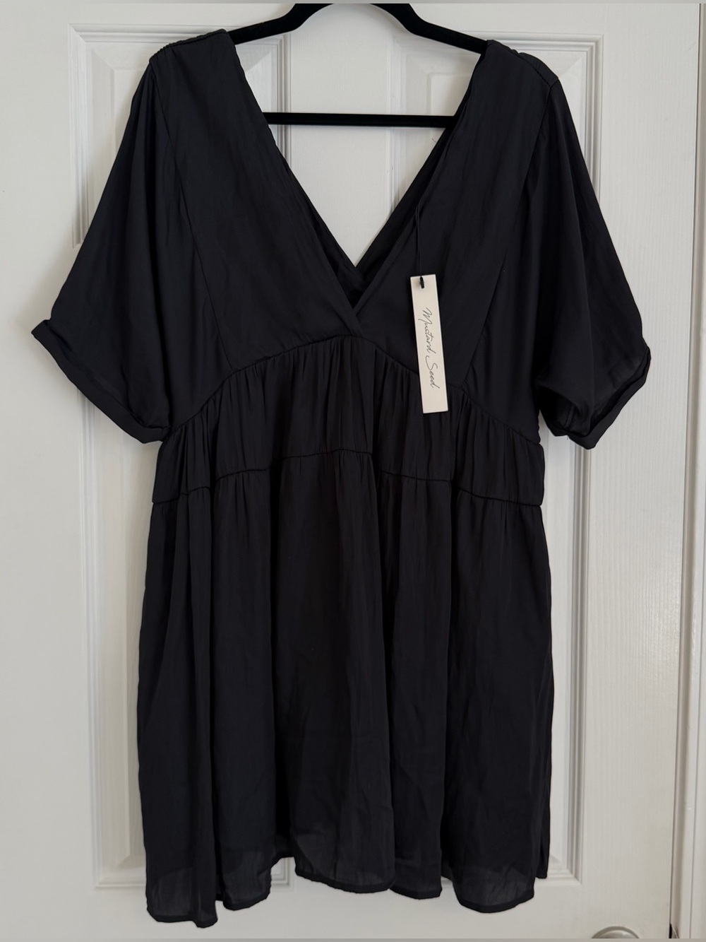 Mustard Seed Black Tiered Babydoll Mini Dress Open Back Tassel Tie Size L NWT